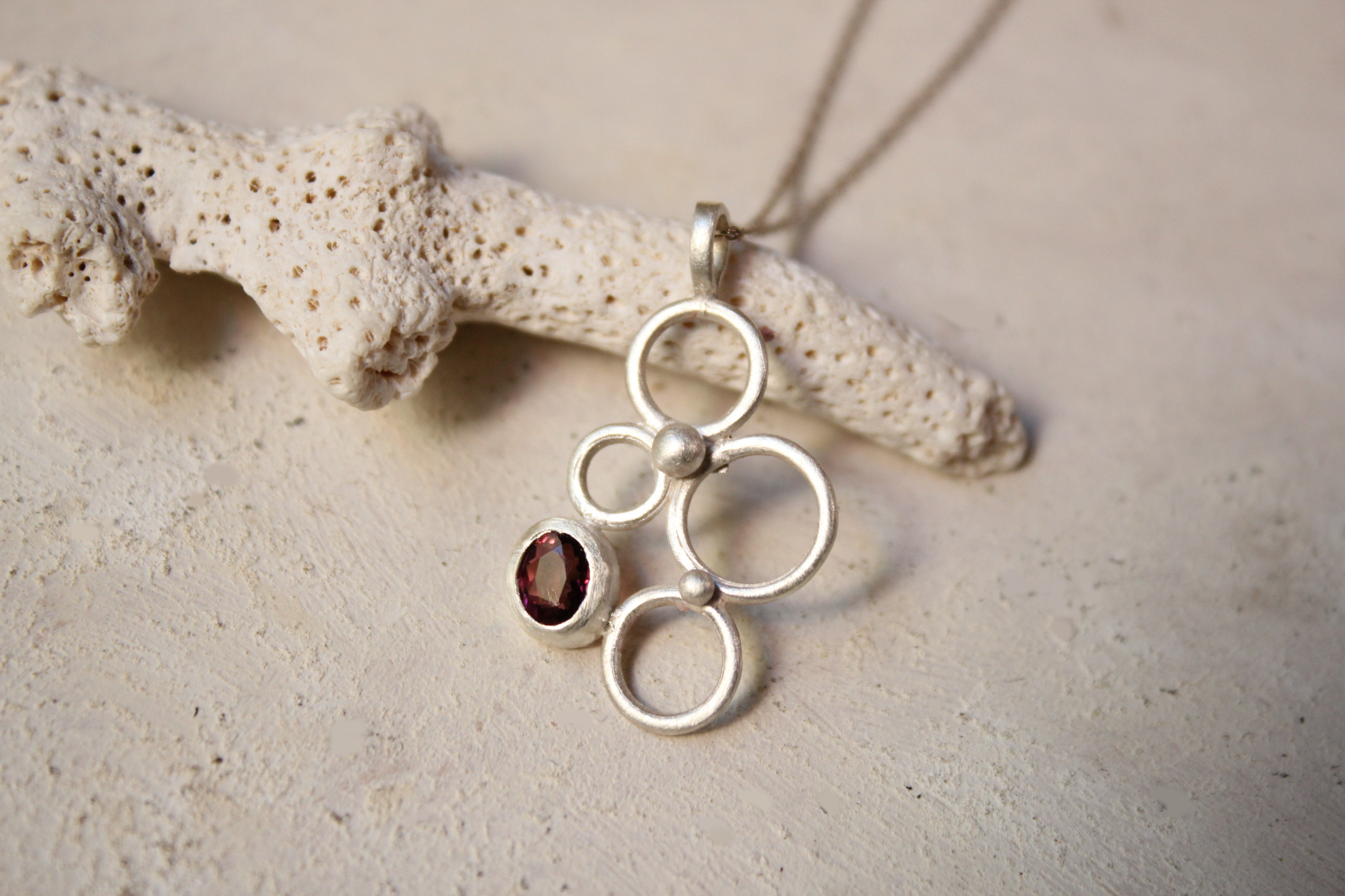 ピンクトルマリンの泡ネックレス/SV925/azur