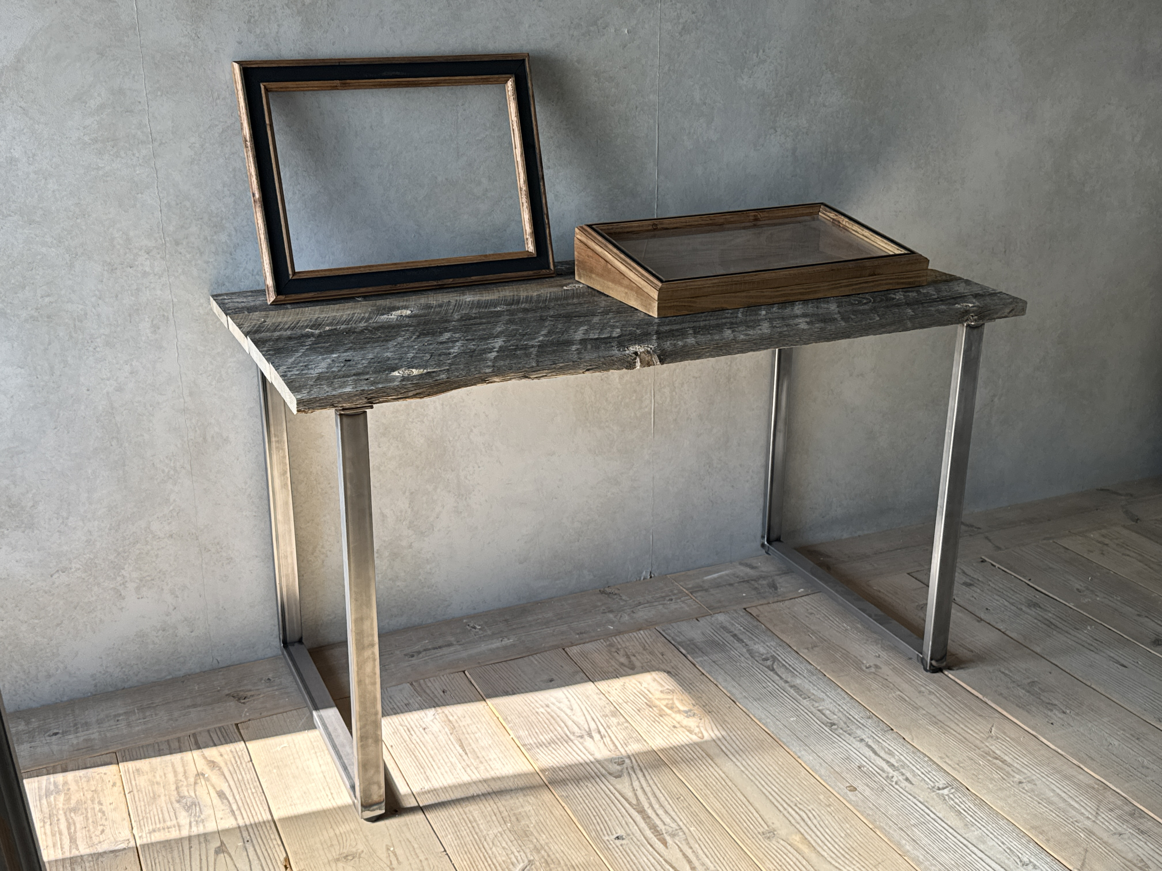 【アメリカ古材天板×シンプル鉄脚】ディスプレイ　木製　テーブル　古材　カウンター　什器　イベント　店舗　植物　インテリア