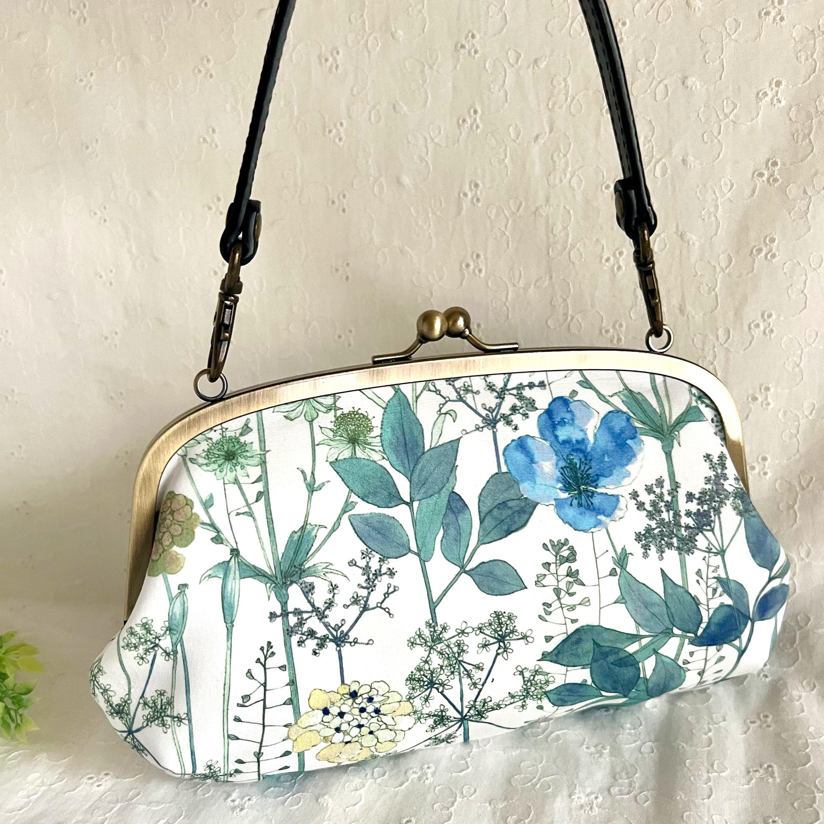 リバティイルマホワイト　親子がま口お財布ポーチショルダー