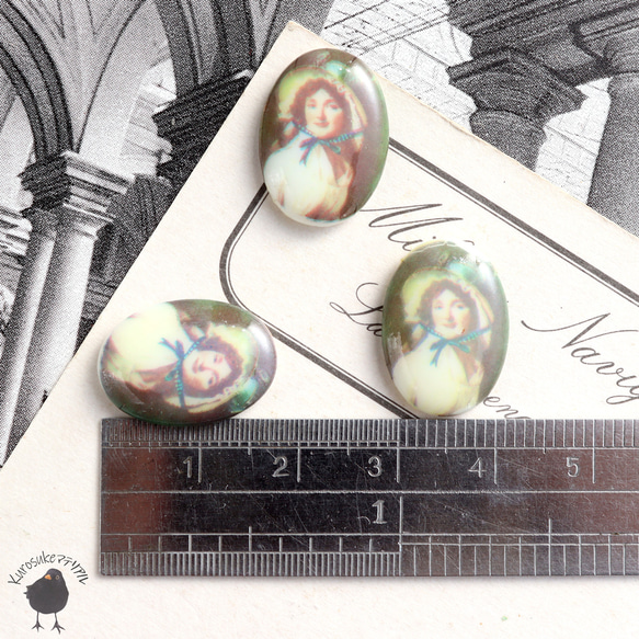 カボション・ヴィンテージ肖像画 13ｘ18mm 青いリボン【1個】CB25-2 4枚目の画像