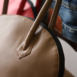 ＊新作　上質シュリンク　PUレザー　トート　ハンド　バッグ　鞄　肩掛け　キャメル　茶　P94C 7枚目の画像