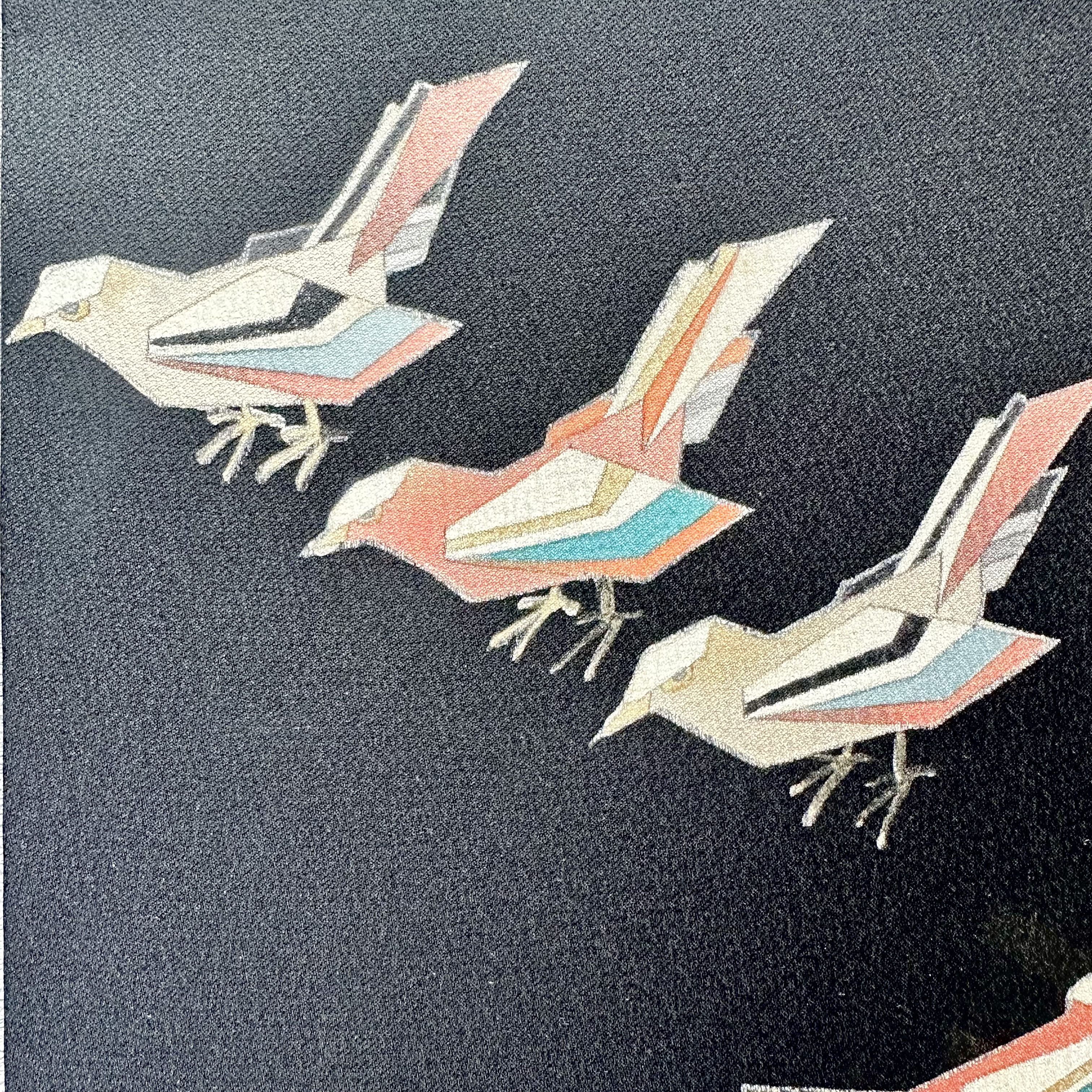 着物のファブリックパネル　桜色と遊ぶ小鳥（2枚セット） 22×22cm インテリア　着物リメイク　アートパネル　正月飾り