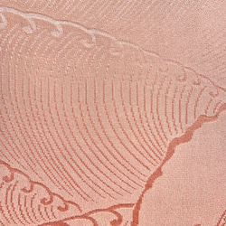 着物のファブリックパネル　桜色と遊ぶ小鳥（2枚セット） 22×22cm インテリア　着物リメイク　アートパネル　正月飾り 13枚目の画像