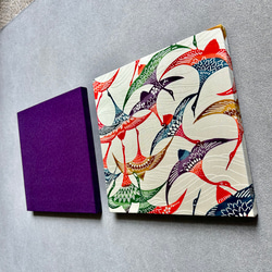 着物のファブリックパネル　紫と鶴の群れ（2枚セット）　27×27cm インテリア　着物リメイク　アートパネル　正月飾り 6枚目の画像