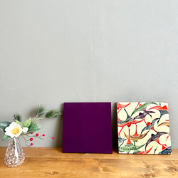 着物のファブリックパネル　紫と鶴の群れ（2枚セット）　27×27cm インテリア　着物リメイク　アートパネル　正月飾り 1枚目の画像