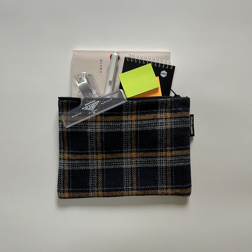 ツイード 文庫本ブックポーチ (ディープネイビー) A6 仕切り付き