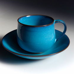 天藍色杯碟 第1張的照片