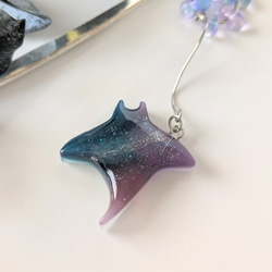 夜空　エイ　ブックマーカー　しおり　星空　宇宙　海　ブックマーク　青　ブルー　紫　プレゼント　ギフト　読書　手帳　 1枚目の画像