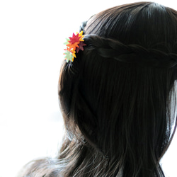 奥深い秋色に染まる紅葉の立体刺繍ポニーフック 6枚目の画像