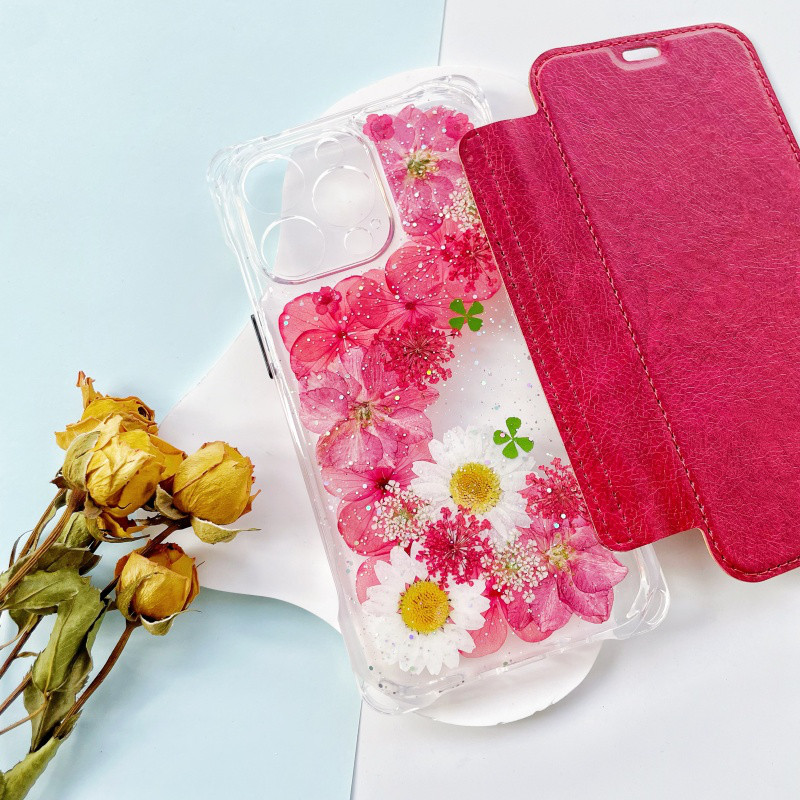 四隅にショルダーホール付き、紫陽花（あじさい）押し花スマホケース、iPhone全機種対応、手帳型、iPhone17