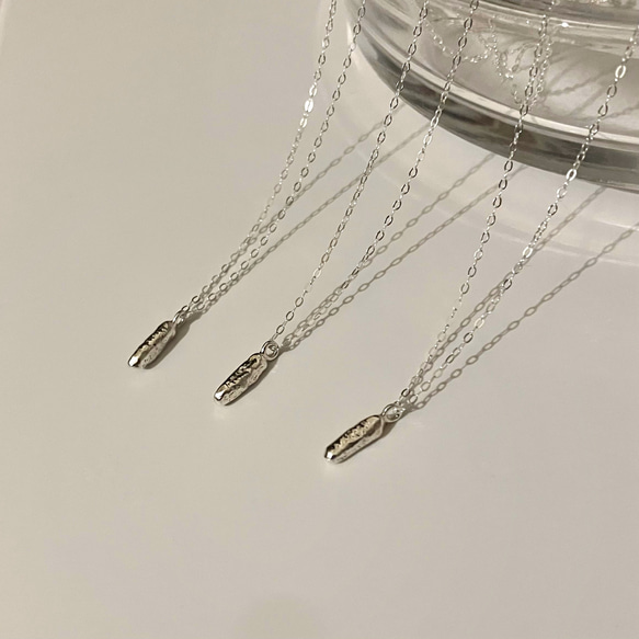 ラフなミニバーチャーム　スライドチェーンネックレス　シルバー925 7枚目の画像