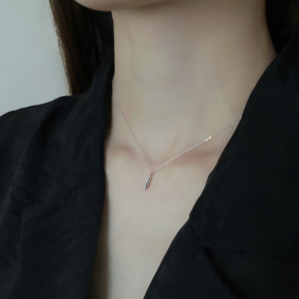 ラフなミニバーチャーム　スライドチェーンネックレス　シルバー925 5枚目の画像