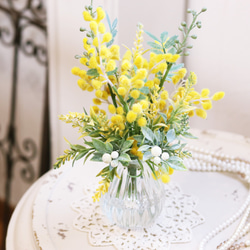 １年中楽しめる「ミモザとラベンダーのナチュラルブーケ」ガラス器アレンジ　「Creema限定」 2枚目の画像