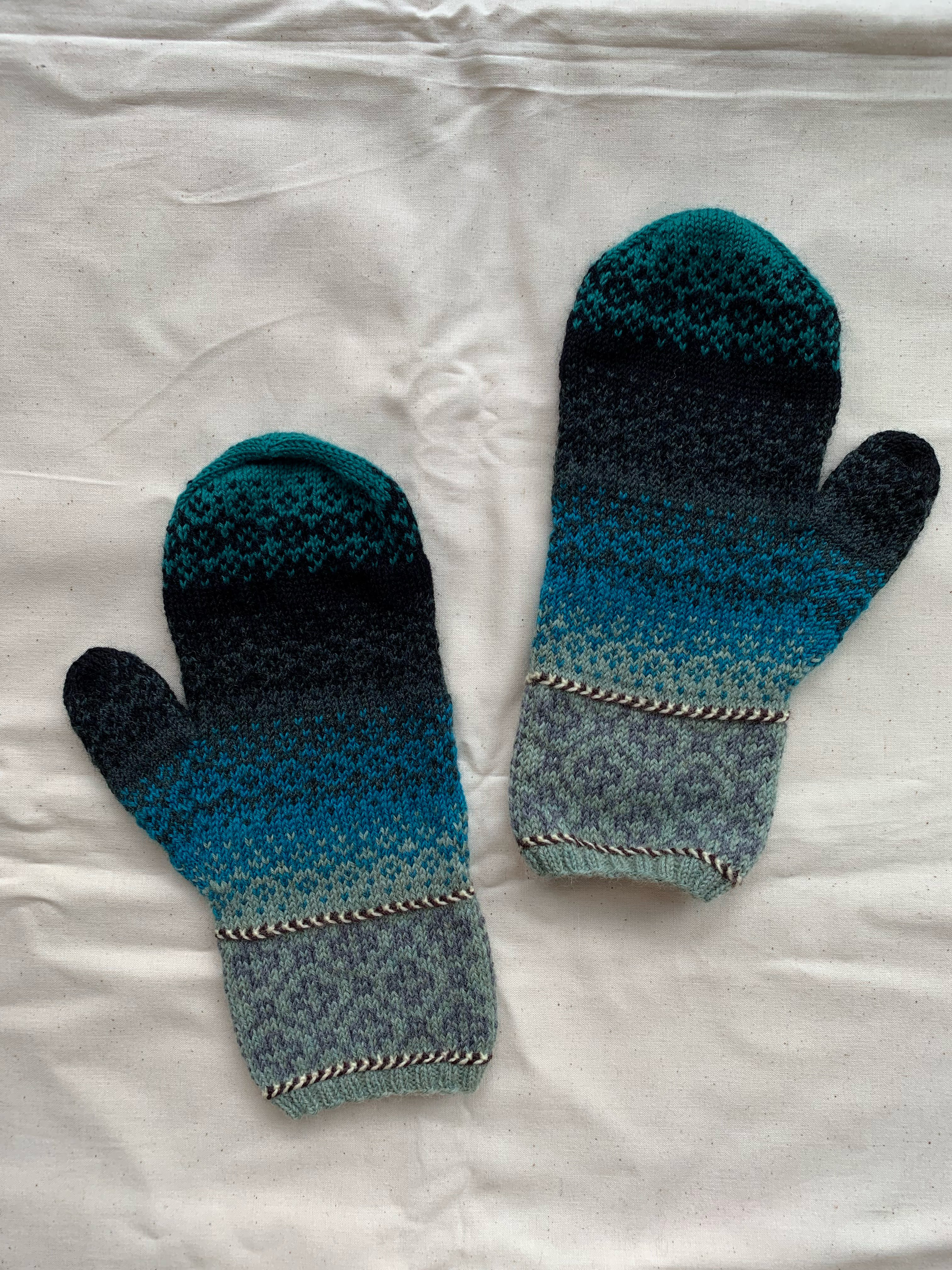 グラデーションミトン／夏の色