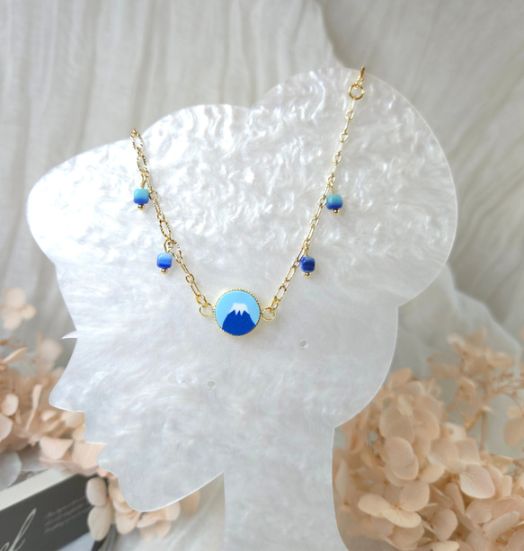 富士山プレーンチェコビーズブレスレット 2枚目の画像