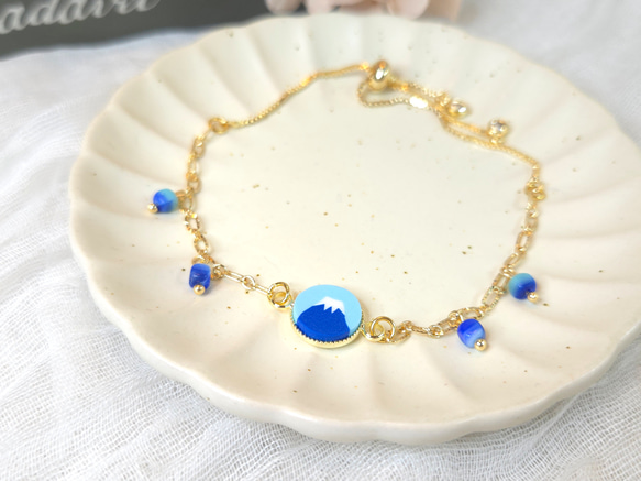 富士山プレーンチェコビーズブレスレット 1枚目の画像