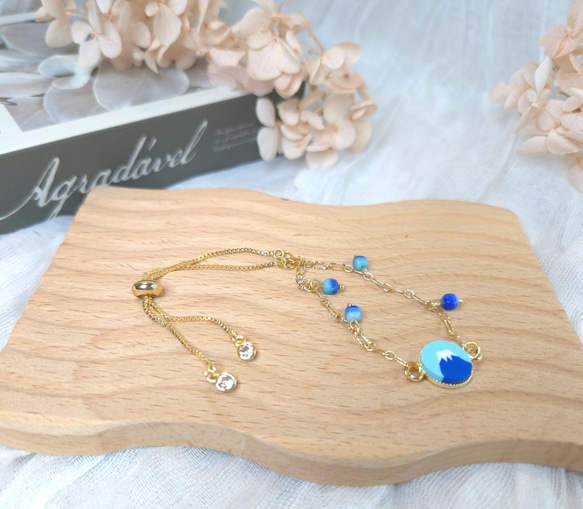 富士山プレーンチェコビーズブレスレット 3枚目の画像