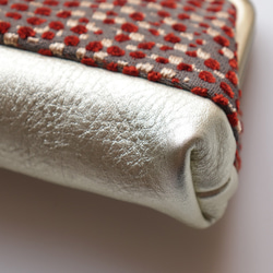 聖誕節限量假日禮盒：眼鏡盒和親子皮夾套裝 第10張的照片