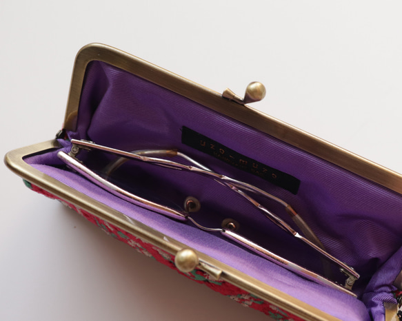 聖誕節限量假日禮盒：眼鏡盒和親子皮夾套裝 第13張的照片