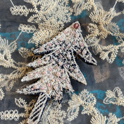 レア＊wolf＆flower、オオカミさんブローチ〇ミナペルホネン ブローチ