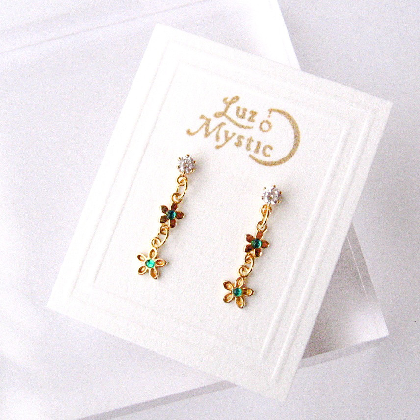 揺れる2連のお花ピアス（sv925製/18Kゴールドメッキver.）No.4-1g