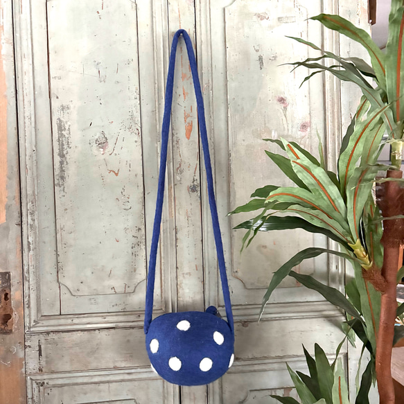 サンプル 羊毛 フェルト ドット 水玉 ショルダーバッグ ハンドメイド 4枚目の画像