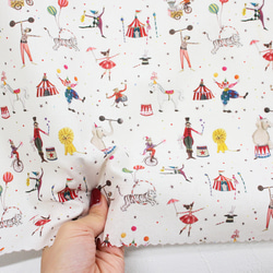 新柄！ハーフカットサイズ！ドイツ！『acufactum　アクファクタム　サーカス地』～約75cm×50㎝でカット済み～ 4枚目の画像