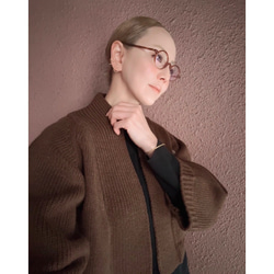 選擇您的長度❤️RATA原創❤️成熟女性披肩針織衫❤️不對稱撞色袖子❤️時尚棕色❤️附贈別針 第5張的照片