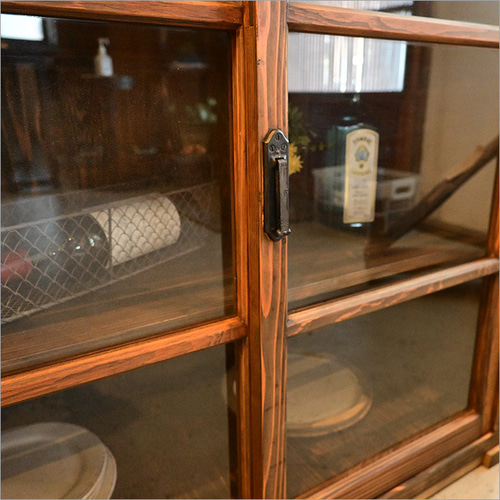 ガラスキャビネット 食器棚 飾り棚 リメイク品 カップボード 北欧