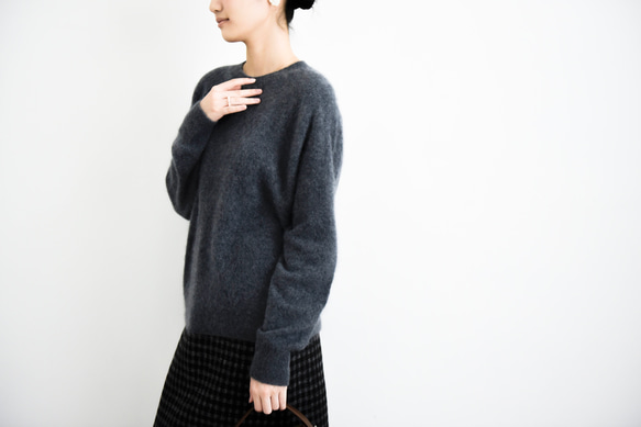 【カシミヤ100%★無縫製】超柔らか起毛│ シームレス│丸ネック│上品│T-238 13枚目の画像