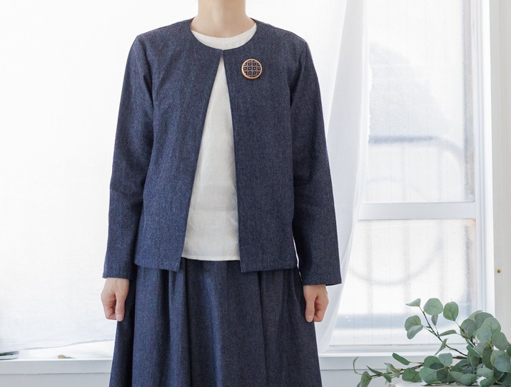 こぎん刺しブローチ選べる☆柔らかデニムのジャケット