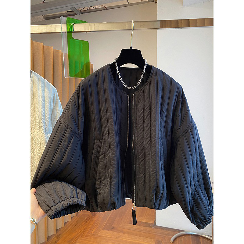 キルティングバルーンジャケット　ゆったりシルエット　ナチュラルカジュアルアウター　秋冬必須コート