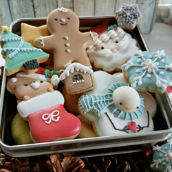 Creema限定新作『クリスマスギフト2025』クリスマスのアイシングクッキー缶※クッキー缶※身体に優しい甜菜糖使用 2枚目の画像