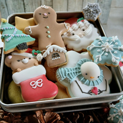 Creema限定新作『クリスマスギフト2025』クリスマスのアイシングクッキー缶※クッキー缶※身体に優しい甜菜糖使用 3枚目の画像