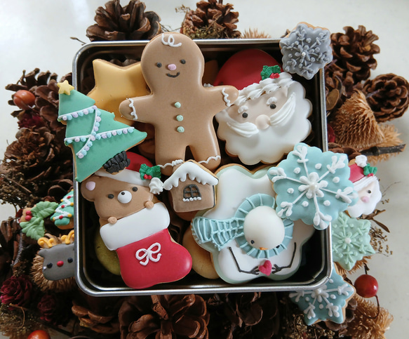 Creema限定新作『クリスマスギフト2025』クリスマスのアイシングクッキー缶※クッキー缶※身体に優しい甜菜糖使用 1枚目の画像