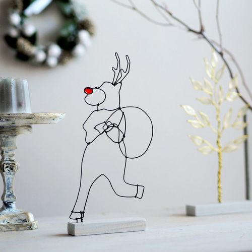 走るトナカイ｜ワイヤーアート｜街のクリスマス｜大人も楽しめる冬の