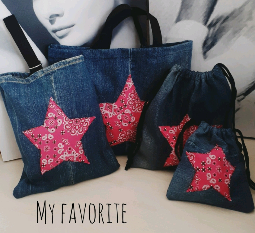 入学グッズ　四点セット　星　ナップサック　給食　上履き入れ　レッスンバッグ