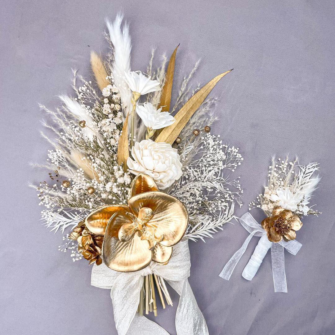 2点セット　ゴールド胡蝶蘭入りドライフラワーブーケ★ブートニア付