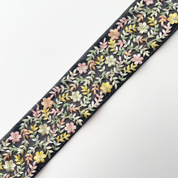 1069 【 幅：5.5cm 】 インド刺繍リボン　ブラック　チュール　イエロー　オレンジ　グリーン 3枚目の画像