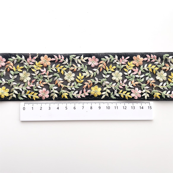 1069 【 幅：5.5cm 】 インド刺繍リボン　ブラック　チュール　イエロー　オレンジ　グリーン 5枚目の画像