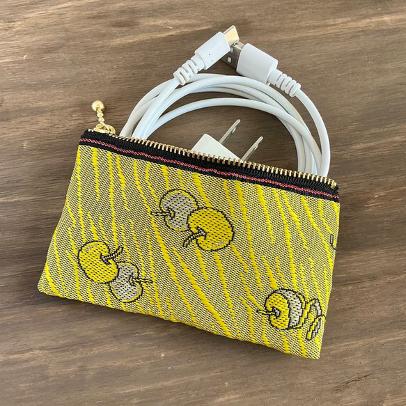 畳縁　硬幣錢包　名片夾　蘋果　 黃色的　日式 第1張的照片