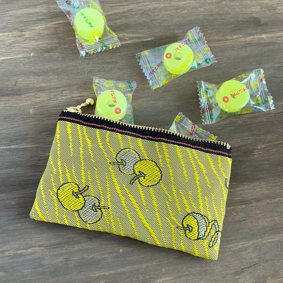 畳縁　硬幣錢包　名片夾　蘋果　 黃色的　日式 第6張的照片