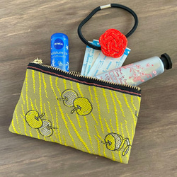 畳縁　硬幣錢包　名片夾　蘋果　 黃色的　日式 第5張的照片