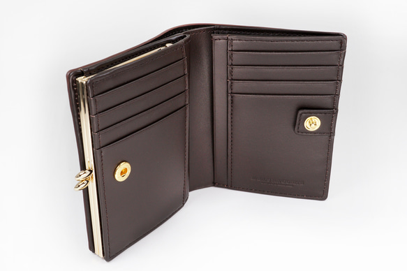 くまちゃんブラウニー2つ折りがま口財布（牛革製）／お菓子な革小物 10枚目の画像