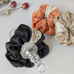 ホリデーボックス2025/選べるカラー/本革スエード大人のためのバンスクリップリボン小さめ＆ インド刺繍リボンシュシュ 17枚目の画像