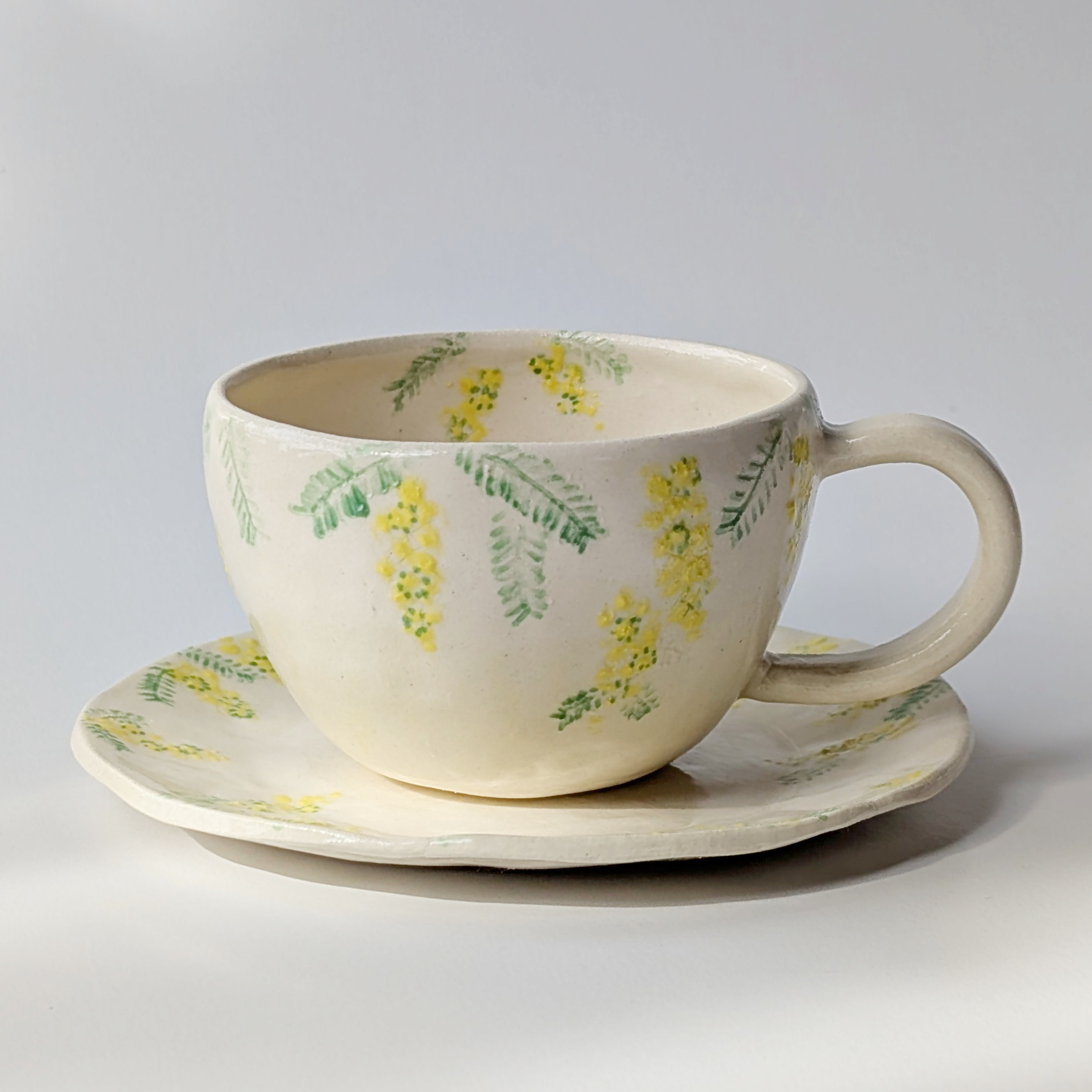 春の陽だまりを贈る・ミモザの花咲くカップ＆ソーサー（コーヒー・紅茶兼用）