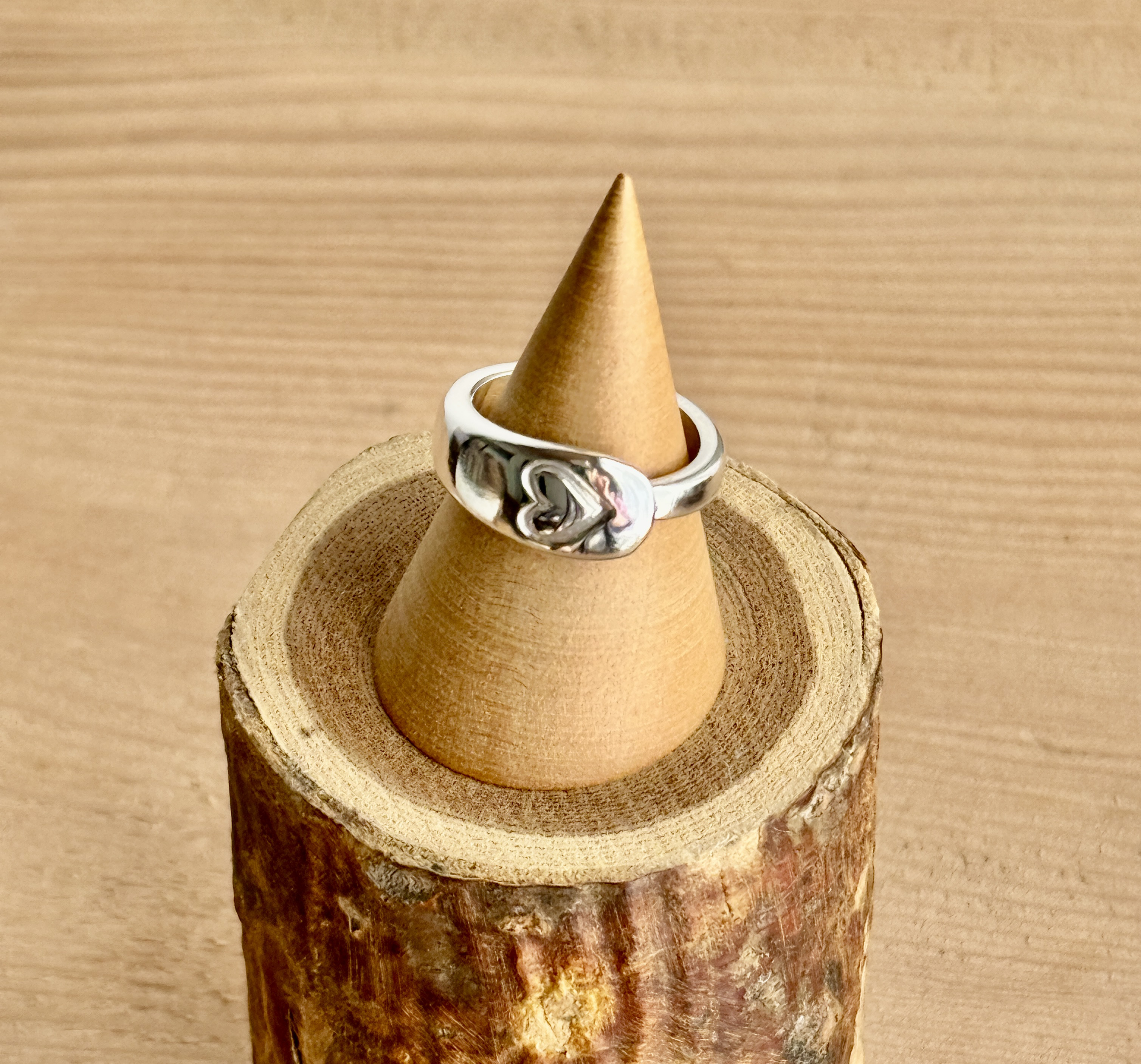 純銀巻きリング　ハート