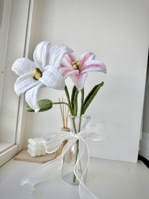 かぎ針編みのユリ』編み物 枯れない花 毛糸 ニット 百合 プレゼント