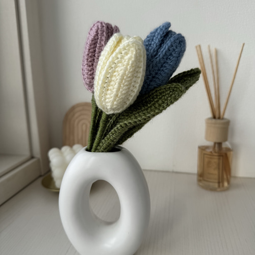 かぎ針編みの選べる10色チューリップ』編み物 枯れない花 毛糸 ニット