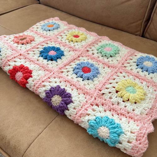 手編みブランケット★お花モチーフ★グラニースクエア★コットン★カラフル★かぎ針編 手編みブランケット/花モチーフ/グラニースクエア/カラフル/かぎ針編み